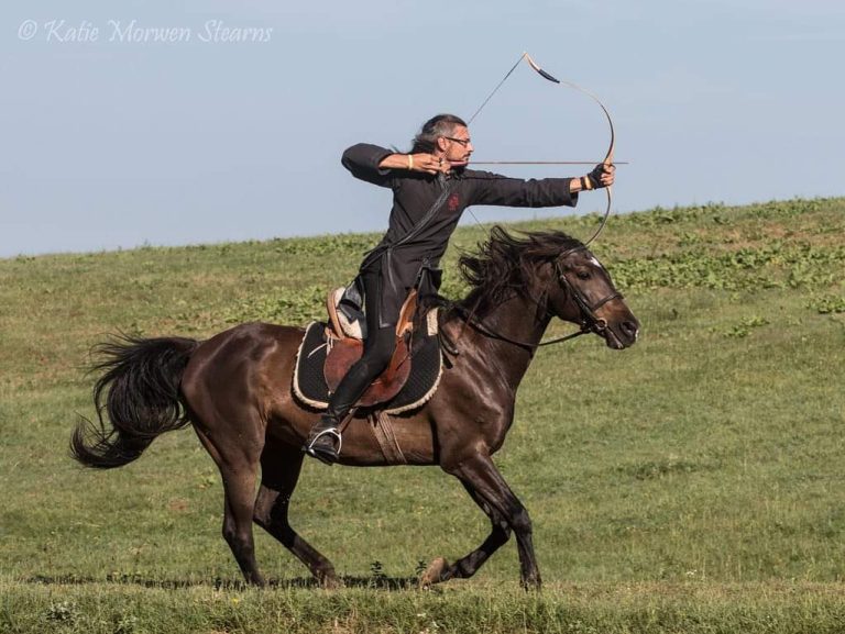 Horseback Archery – The Real Sport Of Kings – Checkendon Equestrian Centre